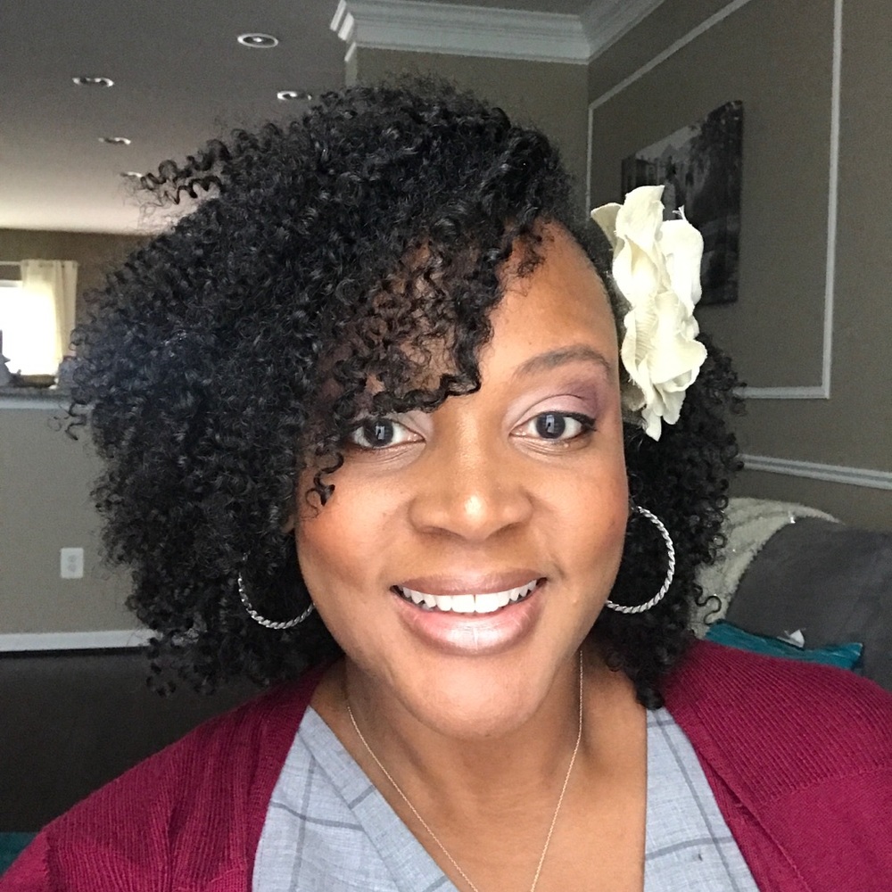 Meet your Posher, April